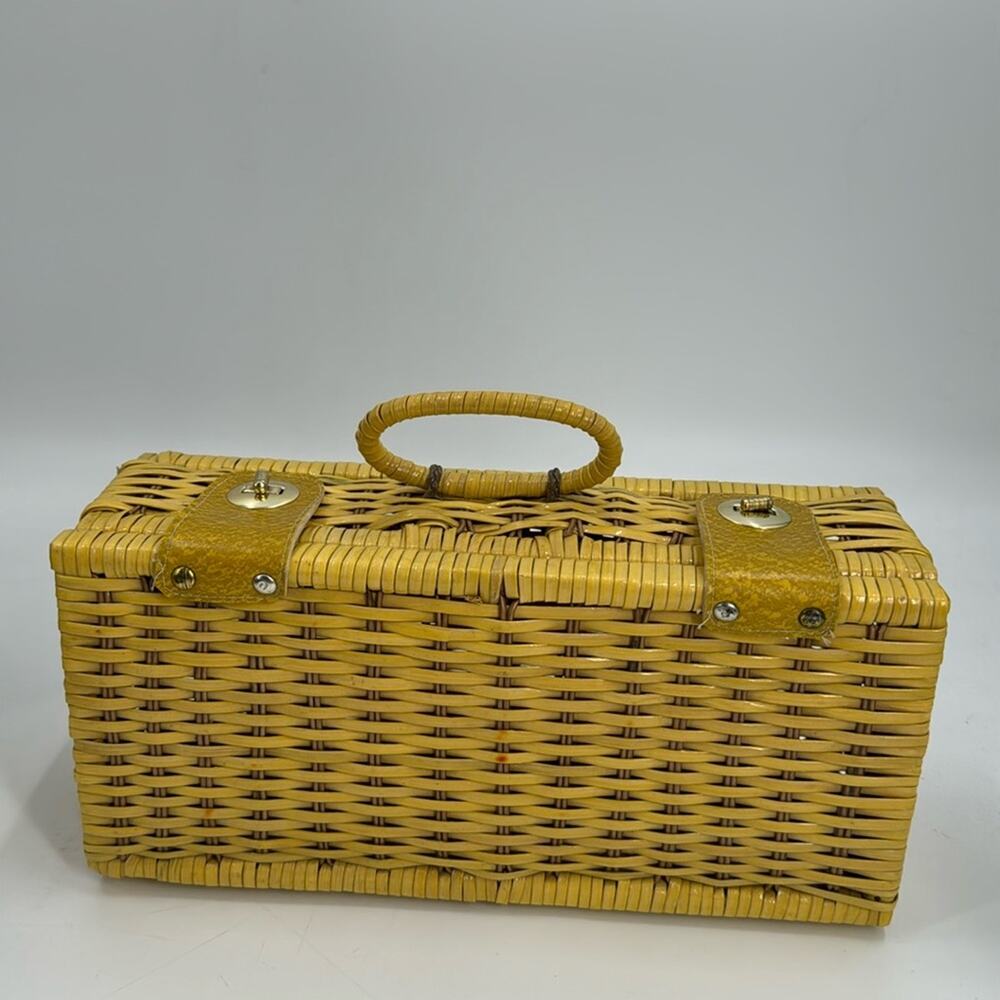 Vintage Yellow Wicker picnic basket handbag